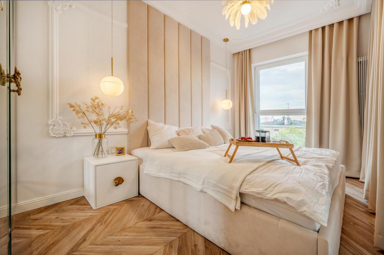 Apartment Golden Manufaktura Lodz By Rentujemy Екстериор снимка